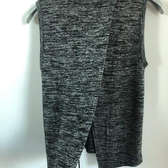 Tank - Picture 3 of 6